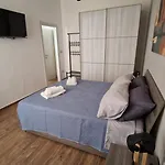 Casa Monik * Бриндизи