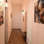 Casa Monik *