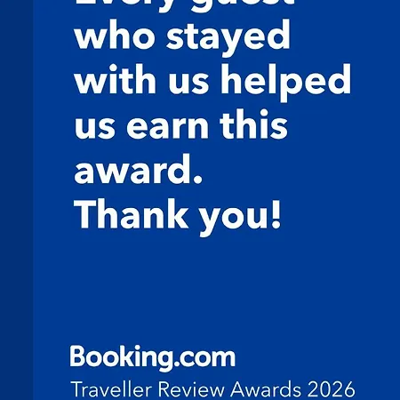 Casa Monik 아파트